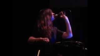 Julianna Barwick - Vow (Live @ Purcell Room, Southbank Centre, London, 18/06/13)