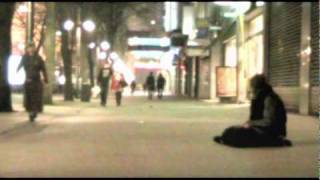 Bob Theil plays 'Everybody Knows Everything'