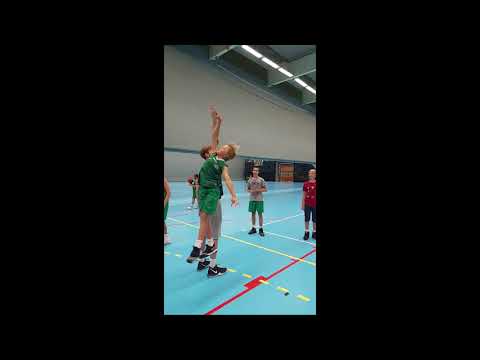 Skuru Basket SBSC19 Spänstrekord för sin ålder v2