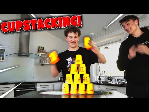 Jeg skulle lære at Cupstacke på en uge og dette var mit resultat...