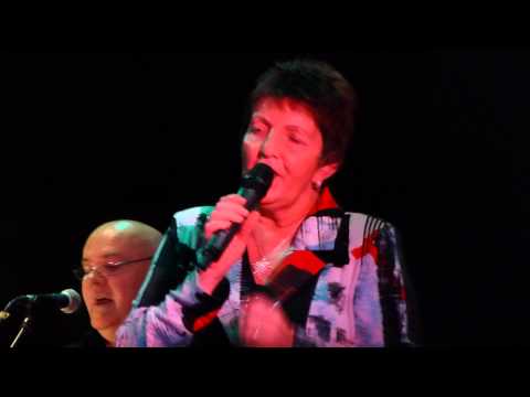 Margo - The Lights of Rosslare Harbour (Live)