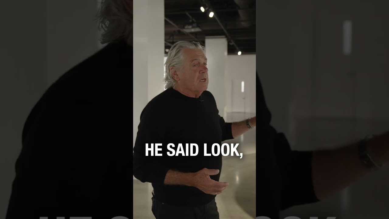 This car is so RARE! #rollsroyce #rounddoor #luxurycars #vintagecars #petersenautomotive