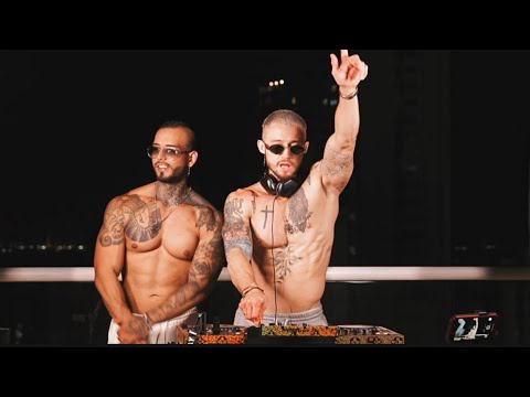 UNA TARDE EN CARTAGENA - GOD'S TIMING IS PERFECT - POWERFUL B2B