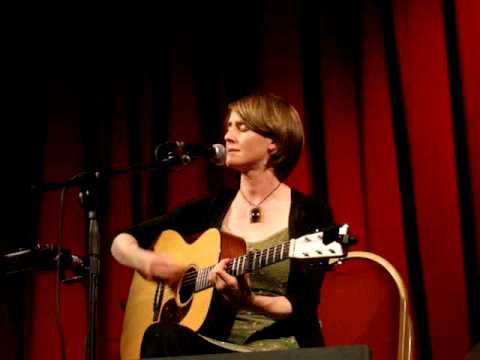 Karine Polwart sings 