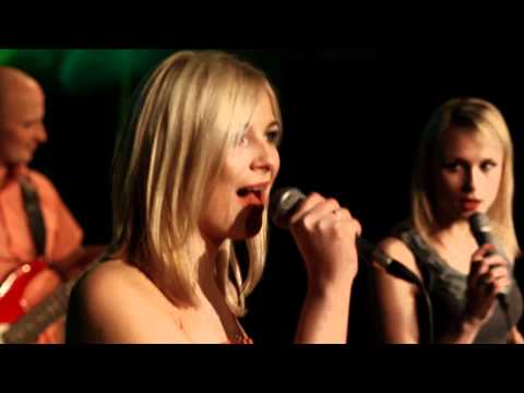 zespół azyl - nogi