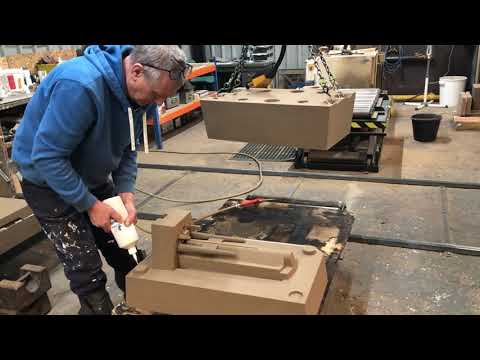 Chemically bonded air set sand moulding