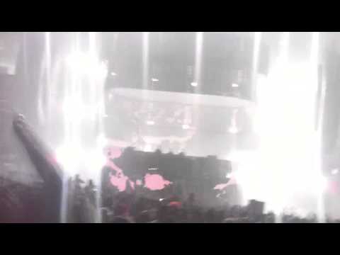 Part 2: Swedish House Mafia drop Hard Rock Sofa's Rasputin at One Last Tour - MSG