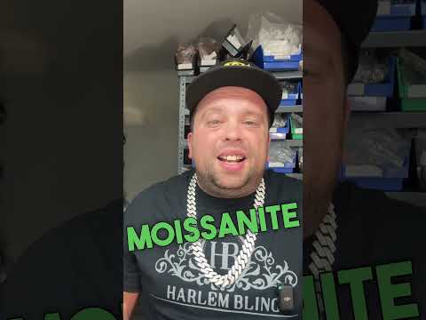 😂 DO NOT BUY MOISSANITE JEWELRY - Top 3 Reasons According To Harlembling #viral #moissanite