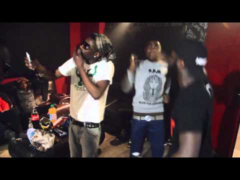 DIGUI x TRAVIS BANGZ (BMG) - Cadeau #1