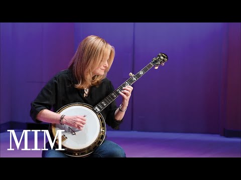 Earl Scruggs's 1928 Gibson Banjo | "Foggy Morning Breaking" by Alison Brown