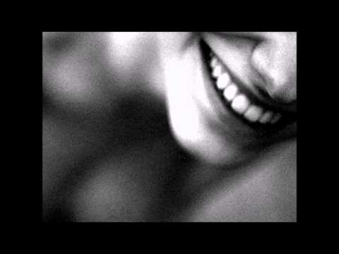 Jonny Jhek - Sorridi