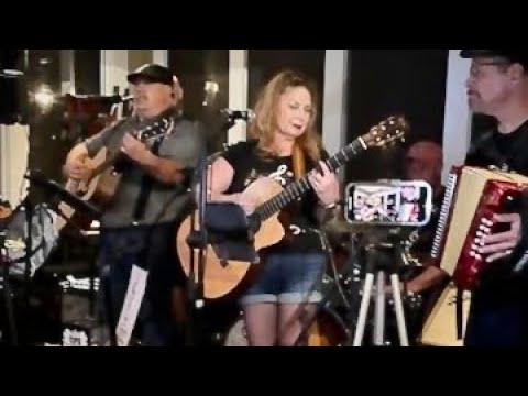 Promotional video thumbnail 2 for Mayita and The Hot Shots