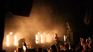 Sleigh Bells- Comeback Kid into Straight A's into Leader Of The Pack