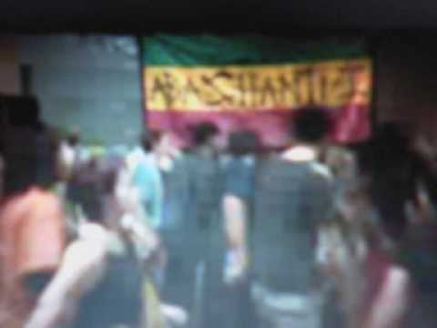 ABA-SHANTI  playing TNT ROOTS  GUIDANCE DUB at University   of   dub   S E one   club