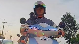 騎車不能好好騎嗎？一直看手機是在哈囉？（檢舉成功）