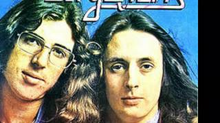 SUI GENERIS . EL SHOW DE LOS MUERTOS . I LOVE MUSIC 70'S