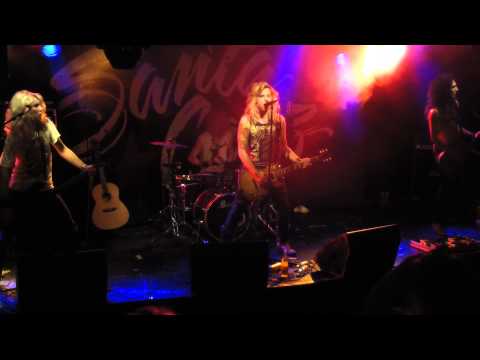 Santa Cruz - We´re Aiming High @ On The Rocks, Helsinki 5.10.2011