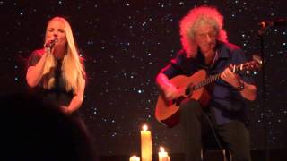 Brian May & Kerry Ellis @ Paris la Cigale 2013 : Life is real (8/21) (Full HD)
