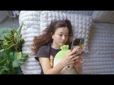 i took a year off social media...and nothing changed