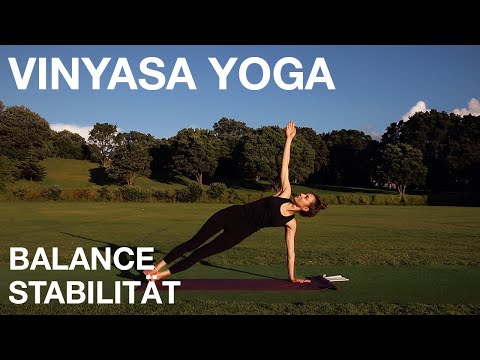 Vinyasa Yoga Flow | 30 minutes of balance and stability | Power yoga for the whole body