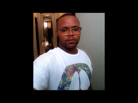 Dé Galobra - Cola com a Bunda no Chão (Kuduro) [Audio Oficial]