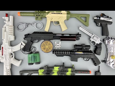 Steel Fist Gloves. Commando Rifles and Sound Light Gun!