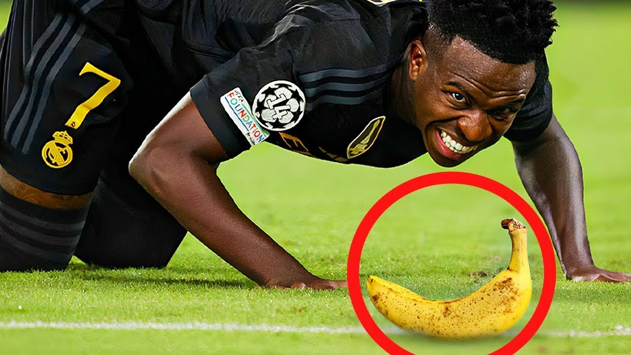 10 MOMENTS OF RACISM IN FOOTBALL
