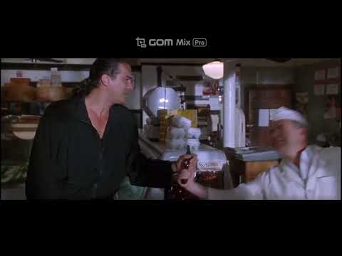 Fúria Mortal (Out for Justice) 1991 - Luta no frigorifico (Pork Shop Fight Scene)