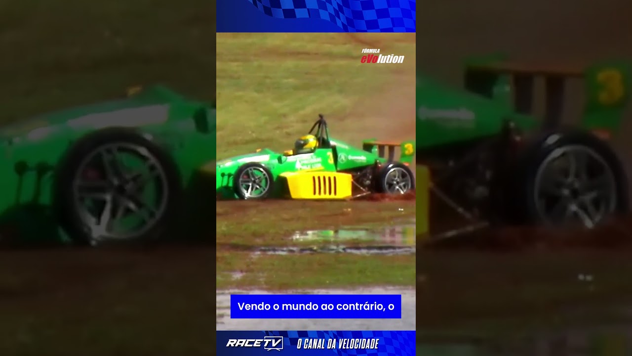 "Vendo o mundo ao contrário...", disse o narrador. Fórmula, com chuva, fora do traçado e no barro?