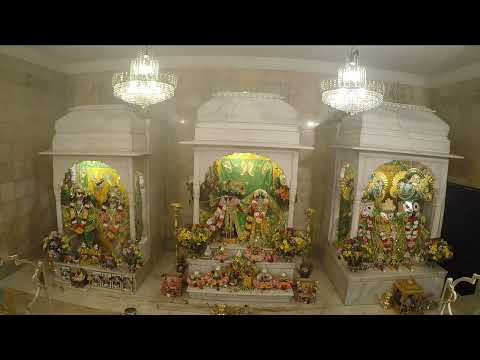 Sringara Arati - Morning Class SB 6.5.43 - 20 April 2022