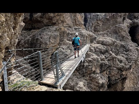 Lagazuoi  Mountain 2835m, A Hiker's Paradise in the Dolomites , Kaiserjäger via ferrata,Italian Alps