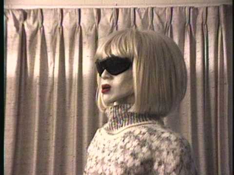 Tara, interactive android