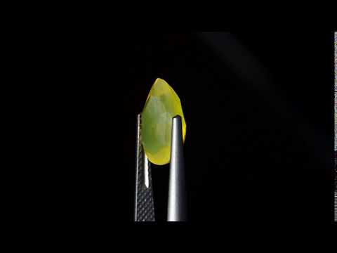 Натуральный желтый Опал груша 11.7x9.2мм 2.60ct видео