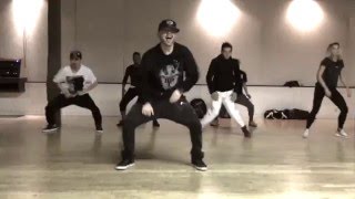 Run The Jewels - All Due Respect (feat. Travis Barker)