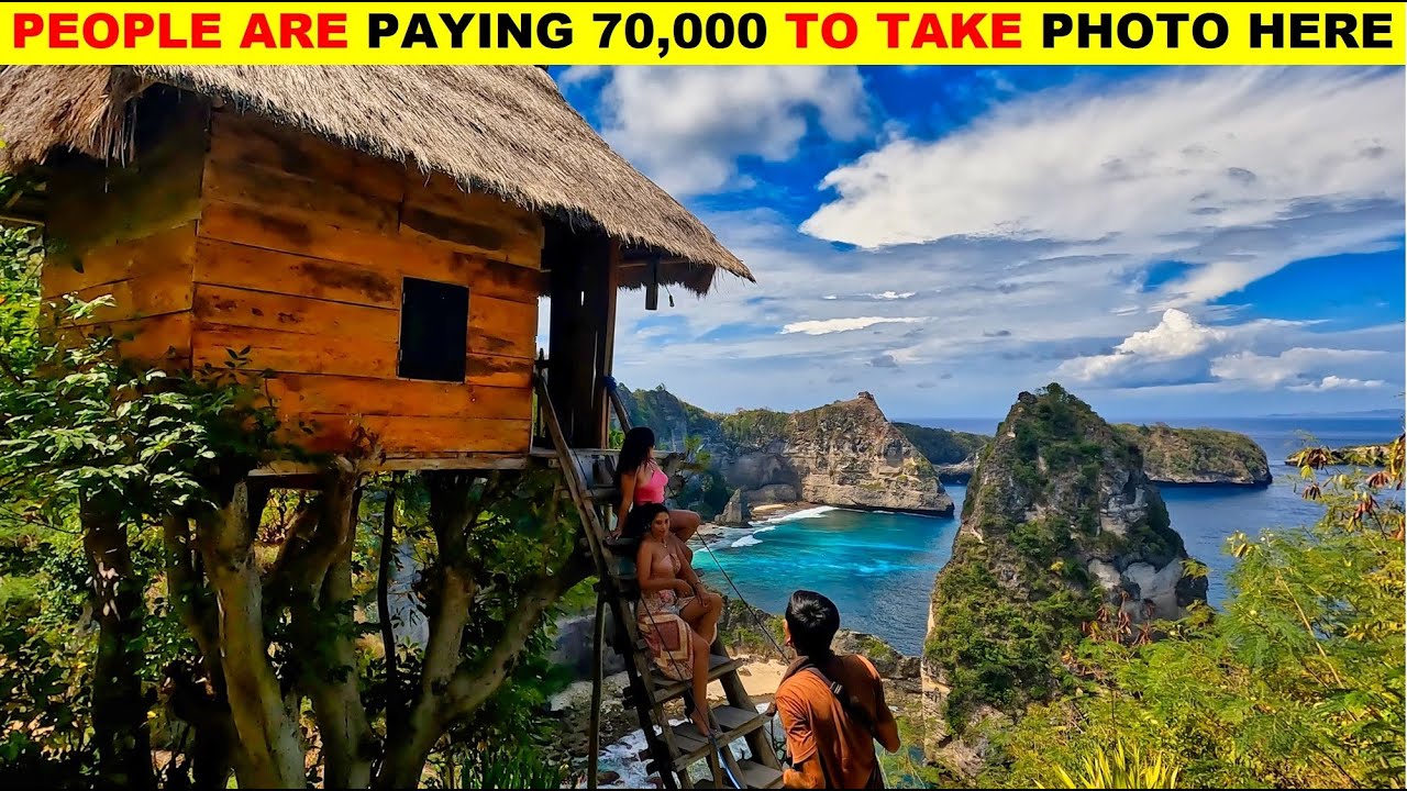 Experience the captivating view of Rumah Pohon Treehouse through the eyes of a traveler.