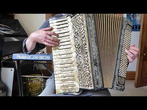 Trademe Accordion