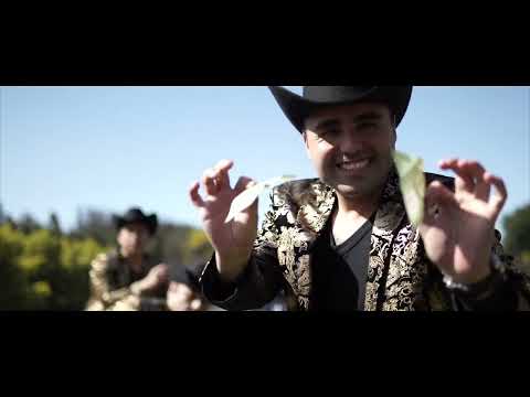 LOS CHARROS DE LUCHITO Y RAFAEL FEAT RENÉ INOSTROZA - DOS MIL PESOS (VIDEO OFICIAL)