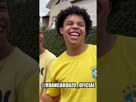 PARODIA I TO COM CHILENA NA LATA - Evoque prata - MC Menor HR e MC Menor SG