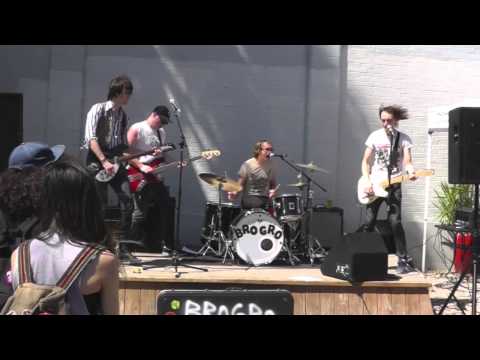The Brothers Gross - Cheetah (Live @ SXSW 2013)
