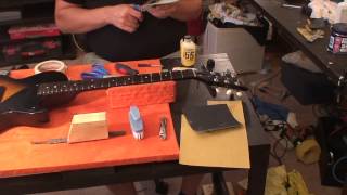 Video thumbnail for Neglected Jr. - Gibson Les Paul Jr 2009 by Woodeso's Guitar Mods