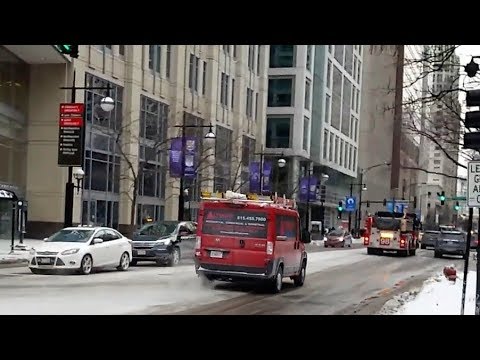 Walking in freezing cold in downtown Chicago (Jan 31, 2019)