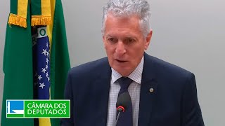  Discussão e votação de propostas legislativas - 03/12/2025 10:00