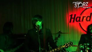 Download lagu Hujan - Kau Harus Ada [LIVE @ Hardrock Cafe] mp3