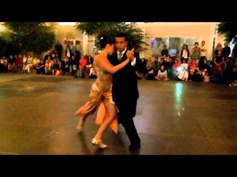 Carla Mazzolini y Gaspar Godoy Soñemos en Tango Conil 2015