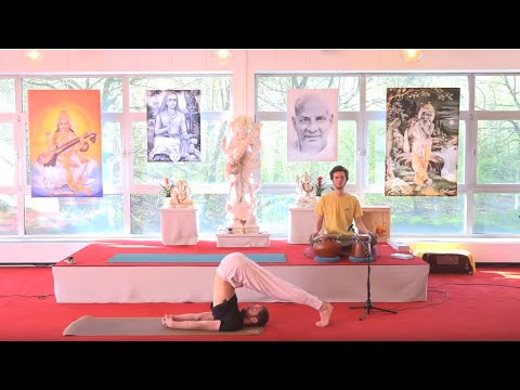 Yogastunde spontan mit Tayfun - Live 9:15 Uhr 17.04.2020