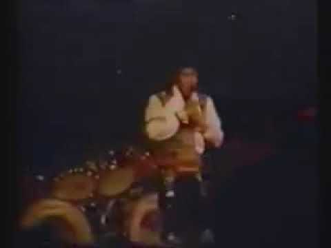 Elvis in 75' Part 7   Polk Salad Annie