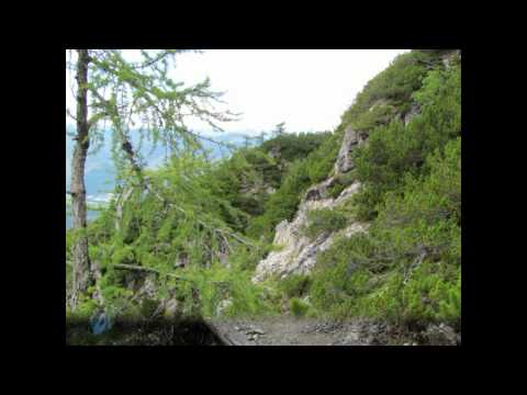 Anello Laghi di Fusine sentiero CAI 512