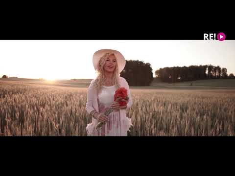 TĀLĀ VASARA / Evita Kalniņa