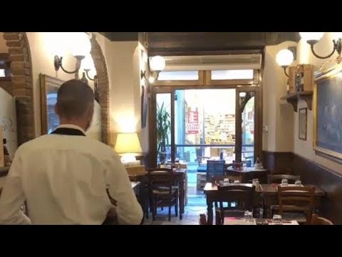 Firenze, la crisi dei ristoratori nella città senza turisti: fatturati in calo dell’80 per cento