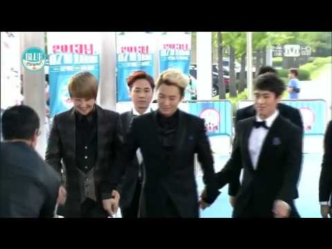 130718 Mnet 20's Choice Blue Carpet - Shinhwa
